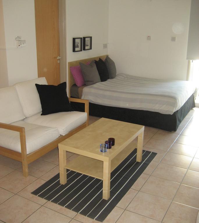Lykavitos Apartments Lefkoşa Oda fotoğraf